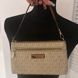 MICHEAL KORS Vintage Mini Leather Side Purse